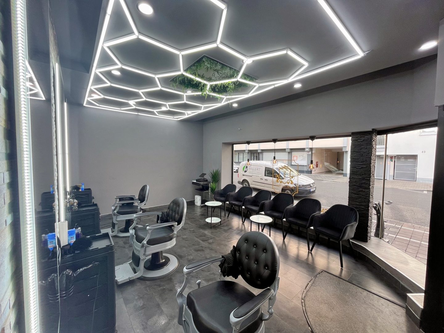 Golden Hair Tabosh